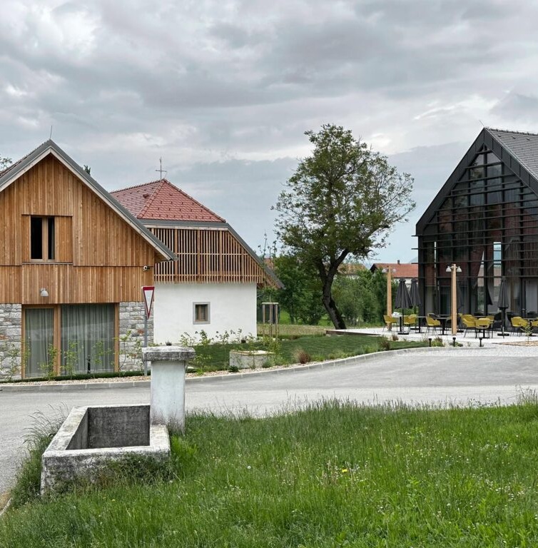 Prenova domačije Čebokelj